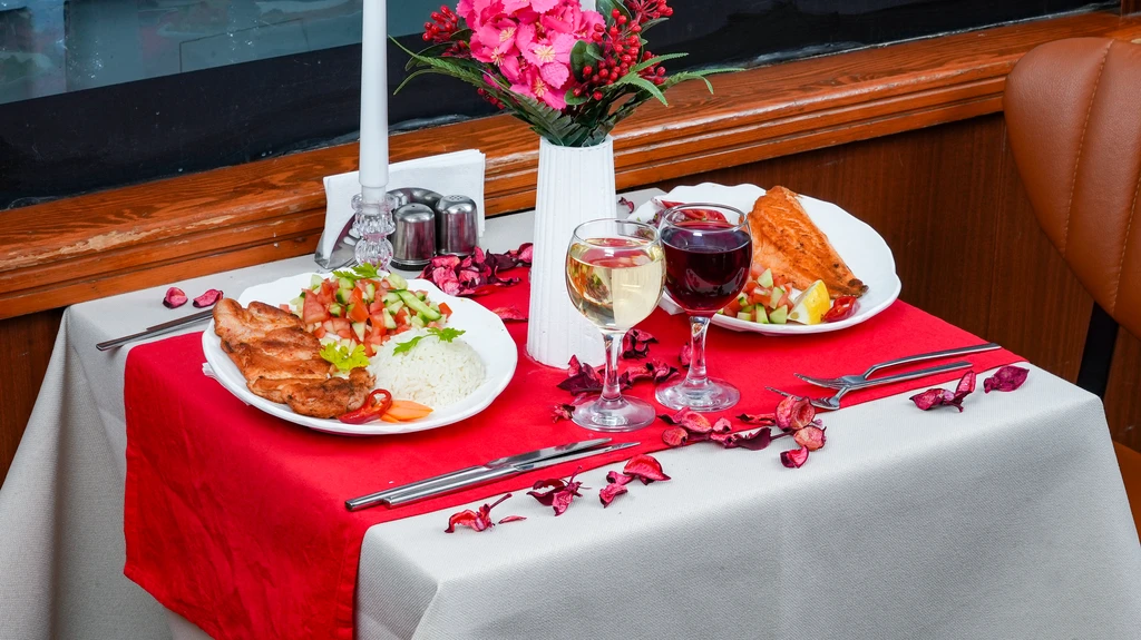 cruise-on-bosphorus-dinner-cruise (15)