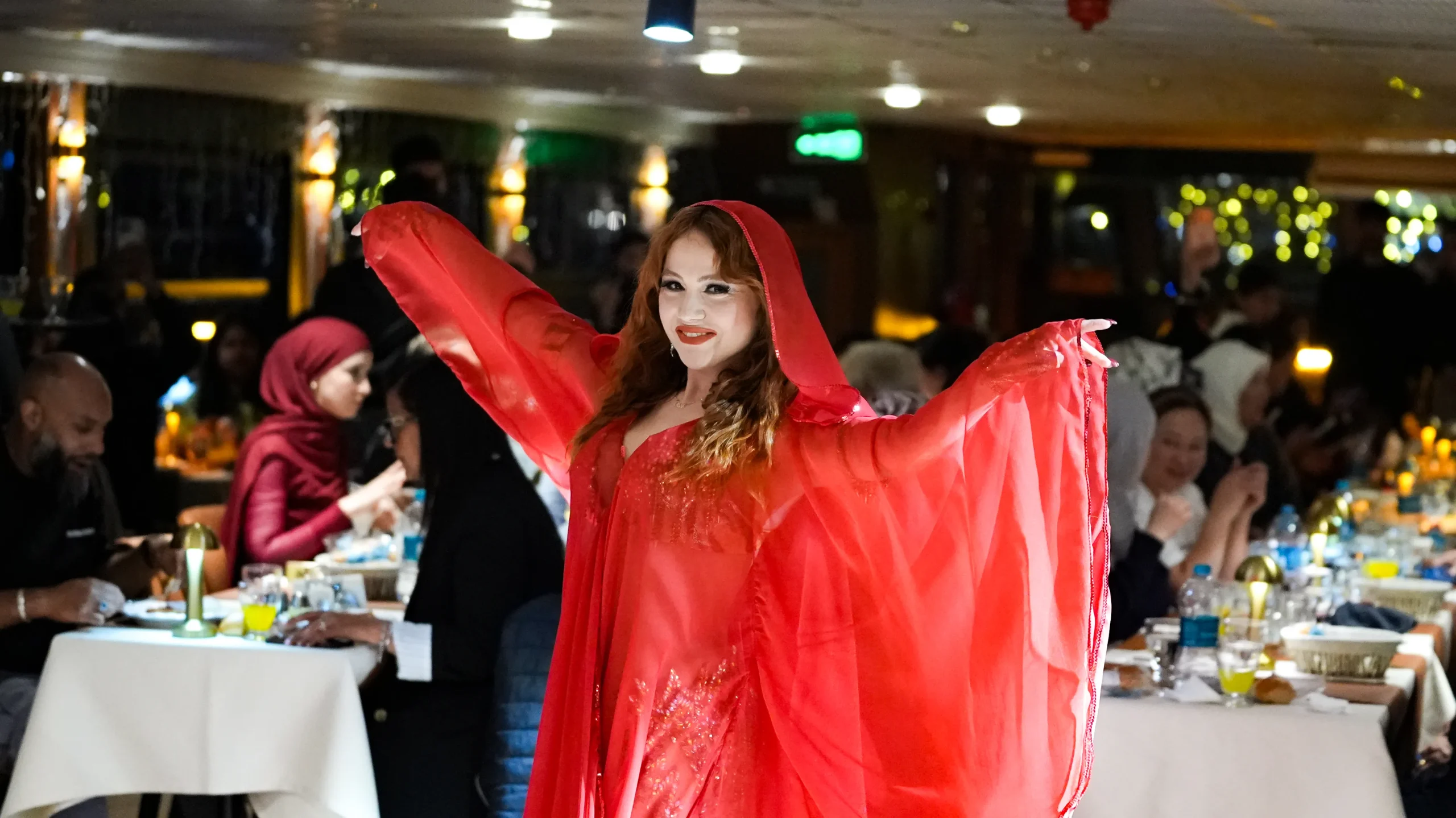 cruise-on-bosphorus-dinner-cruise (22)