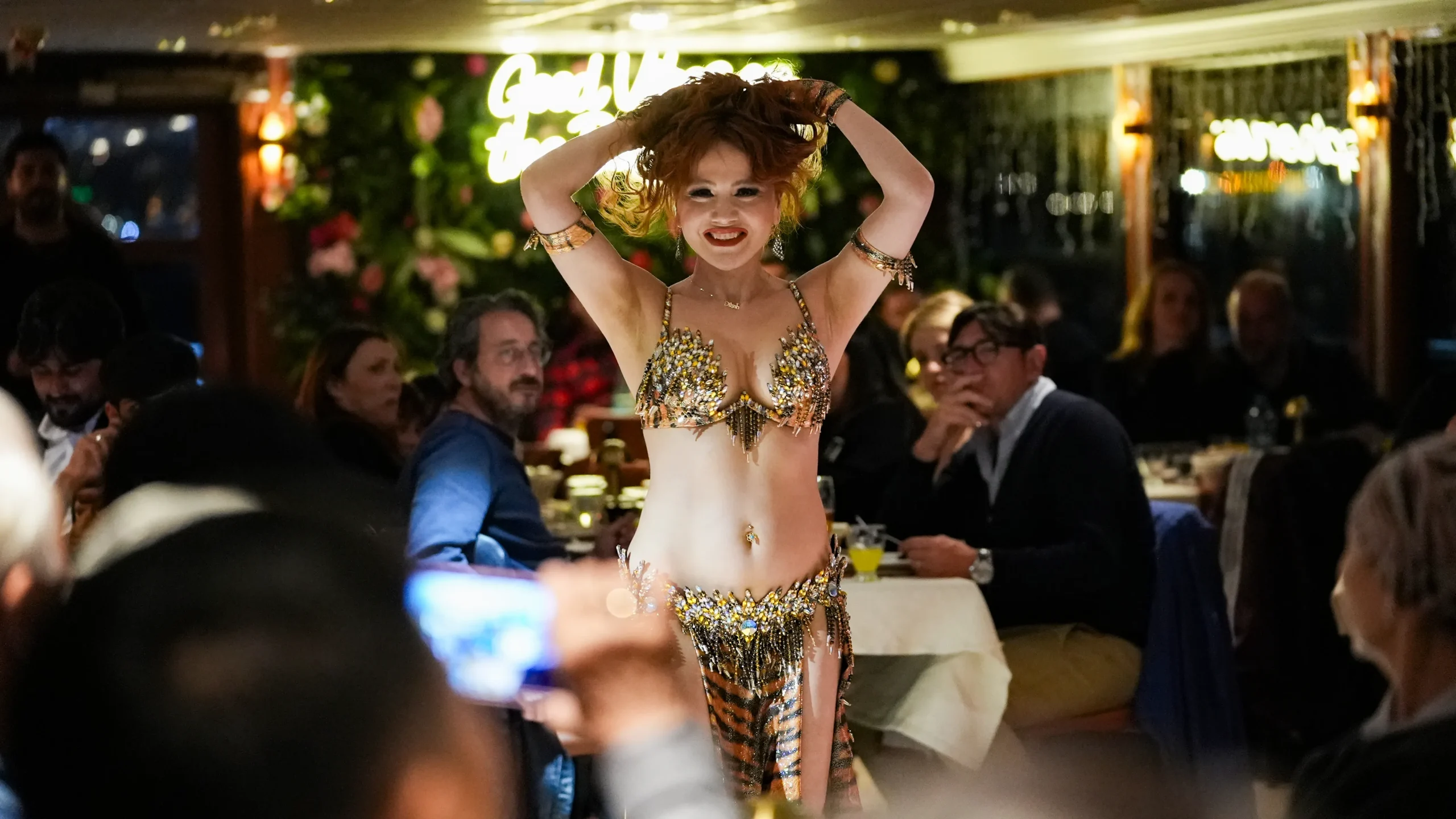 cruise-on-bosphorus-dinner-cruise (28)
