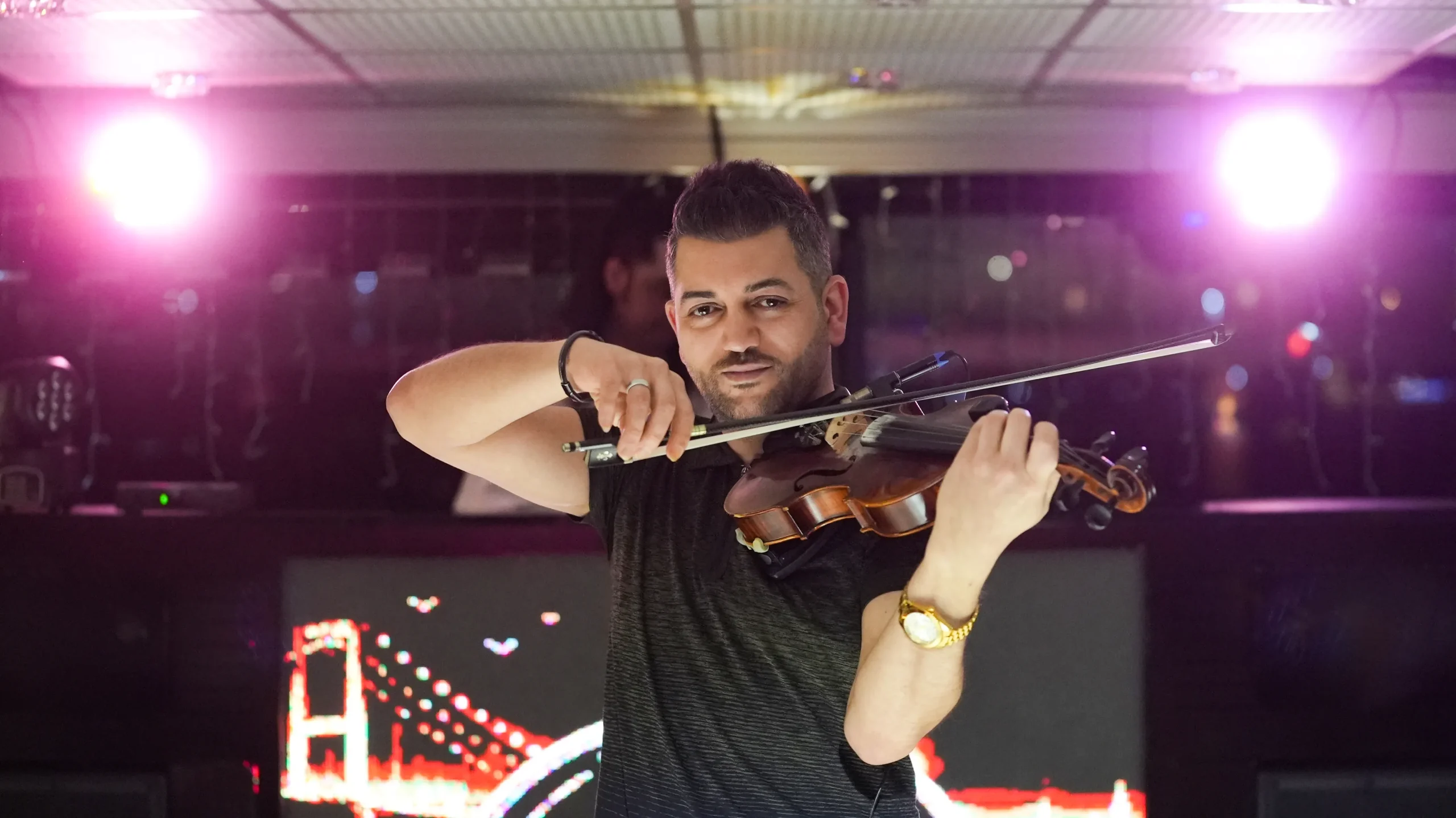 cruise-on-bosphorus-dinner-cruise (44)