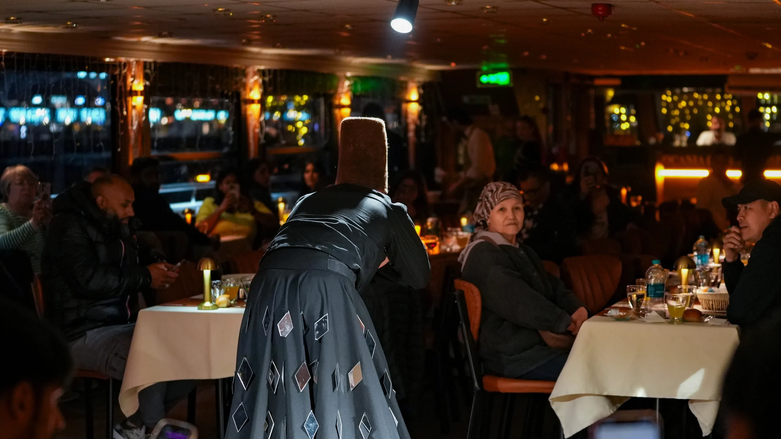 cruise-on-bosphorus-dinner-cruise (5)