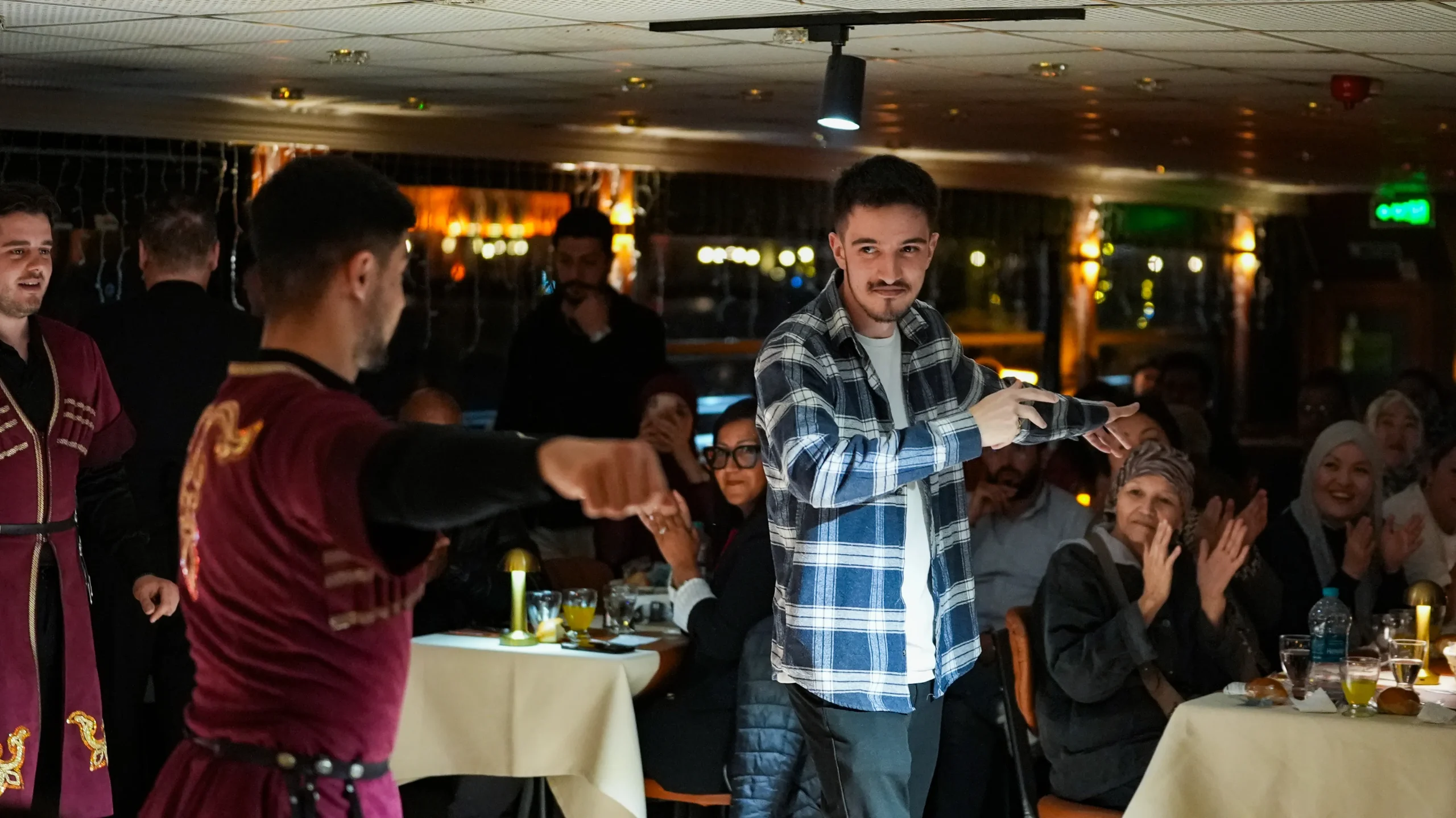 VIP Dinner Cruise on the Bosphorus 15