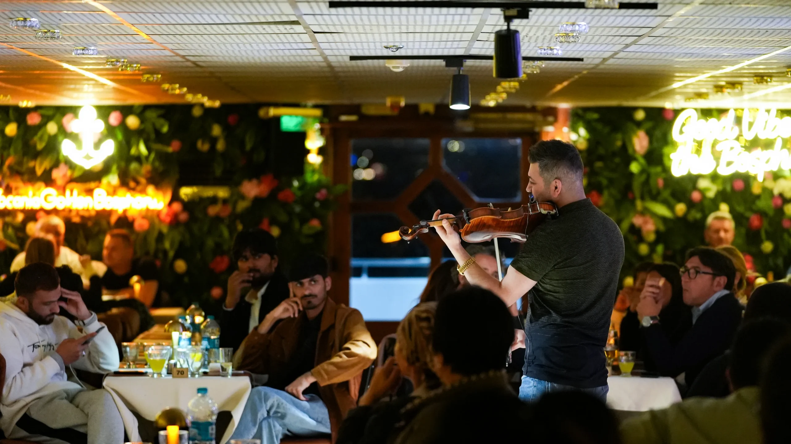 VIP Dinner Cruise on the Bosphorus 29